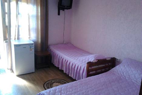 Комната в аренду посуточно в Черноморском (Крым) по адресу Пограничная улица, 18
