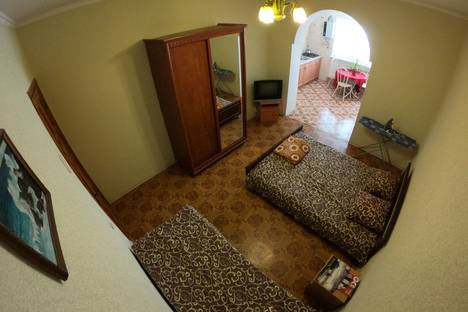 Однокомнатная квартира в аренду посуточно в Евпатории по адресу улица Вити Коробкова, 66