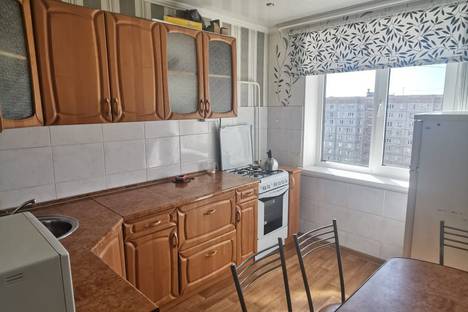 2-комнатная квартира в Магнитогорске, улица Ворошилова, 26