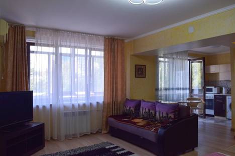 1-комнатная квартира в Алматы, проспект Абылай Хана, 74, м. Жибек Жолы