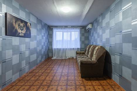Трёхкомнатная квартира в аренду посуточно в Тольятти по адресу улица Карла Маркса, 25А