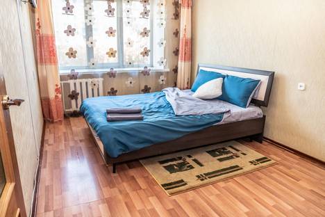 Двухкомнатная квартира в аренду посуточно в Комсомольске-на-Амуре по адресу проспект Первостроителей, 20