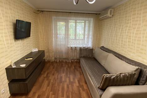 Однокомнатная квартира в аренду посуточно в Донецке по адресу улица Щорса, 18А