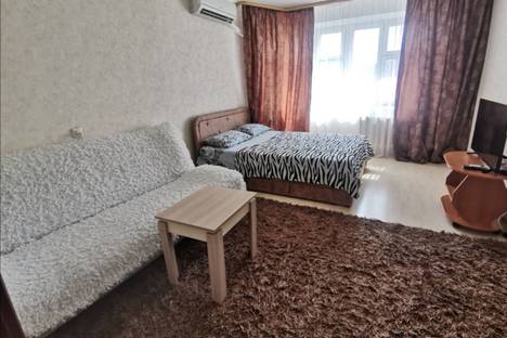 Однокомнатная квартира в аренду посуточно в Тюмени по адресу улица Пермякова, 72