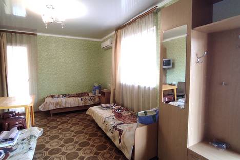 Комната в аренду посуточно в Рыбачьем (Крым) по адресу Лучистая улица, 1Б