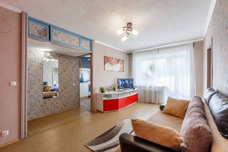 Трёхкомнатная квартира в аренду посуточно в Смоленске по адресу проспект Гагарина, 19