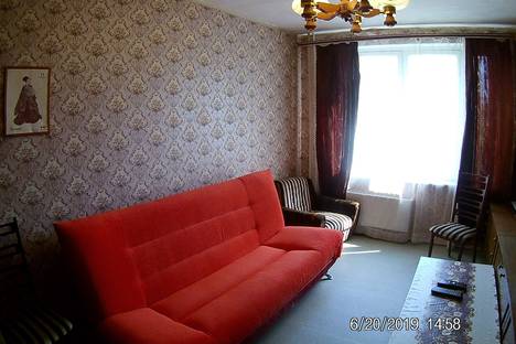 Двухкомнатная квартира в аренду посуточно в Москве по адресу улица Гурьянова, 51