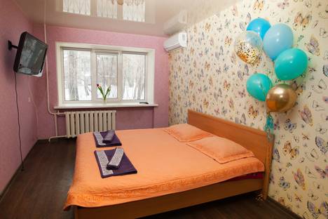 Однокомнатная квартира в аренду посуточно в Комсомольске-на-Амуре по адресу Комсомольская улица, 35