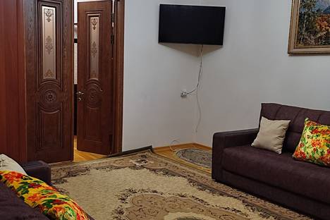 Двухкомнатная квартира в аренду посуточно в Кисловодске по адресу улица Куйбышева, 4