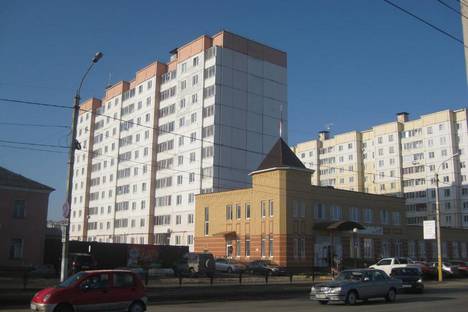 Однокомнатная квартира в аренду посуточно в Ельце по адресу улица Коммунаров, 127Г