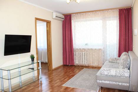 Двухкомнатная квартира в аренду посуточно в Хабаровске по адресу улица Лейтенанта Шмидта, 7