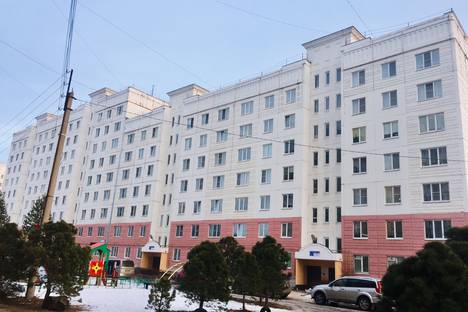 Однокомнатная квартира в аренду посуточно в Ржеве по адресу улица Чкалова, 48, подъезд 1