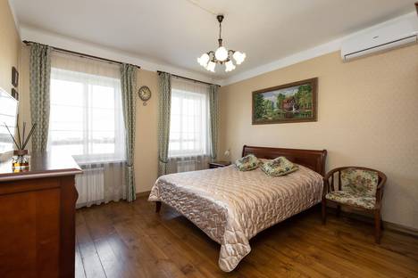 Двухкомнатная квартира в аренду посуточно в Калининграде по адресу улица Черняховского, 5