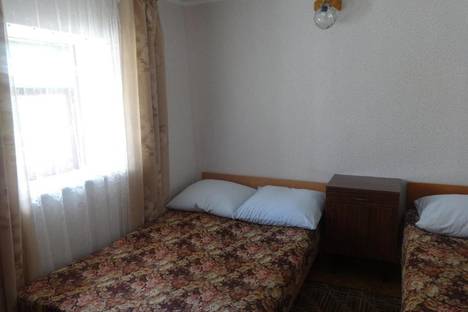 Комната в аренду посуточно в Феодосии по адресу улица Володарского, 9