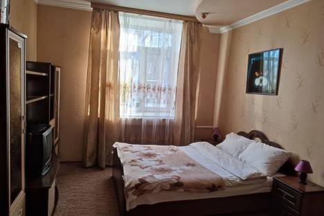 Двухкомнатная квартира в аренду посуточно в Челябинске по адресу улица Воровского, 53