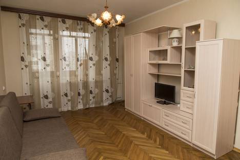 Однокомнатная квартира в аренду посуточно в Москве по адресу Брянская улица, 8