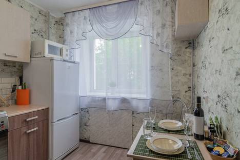 1-комнатная квартира в Мурманске, улица Академика Книповича, 39