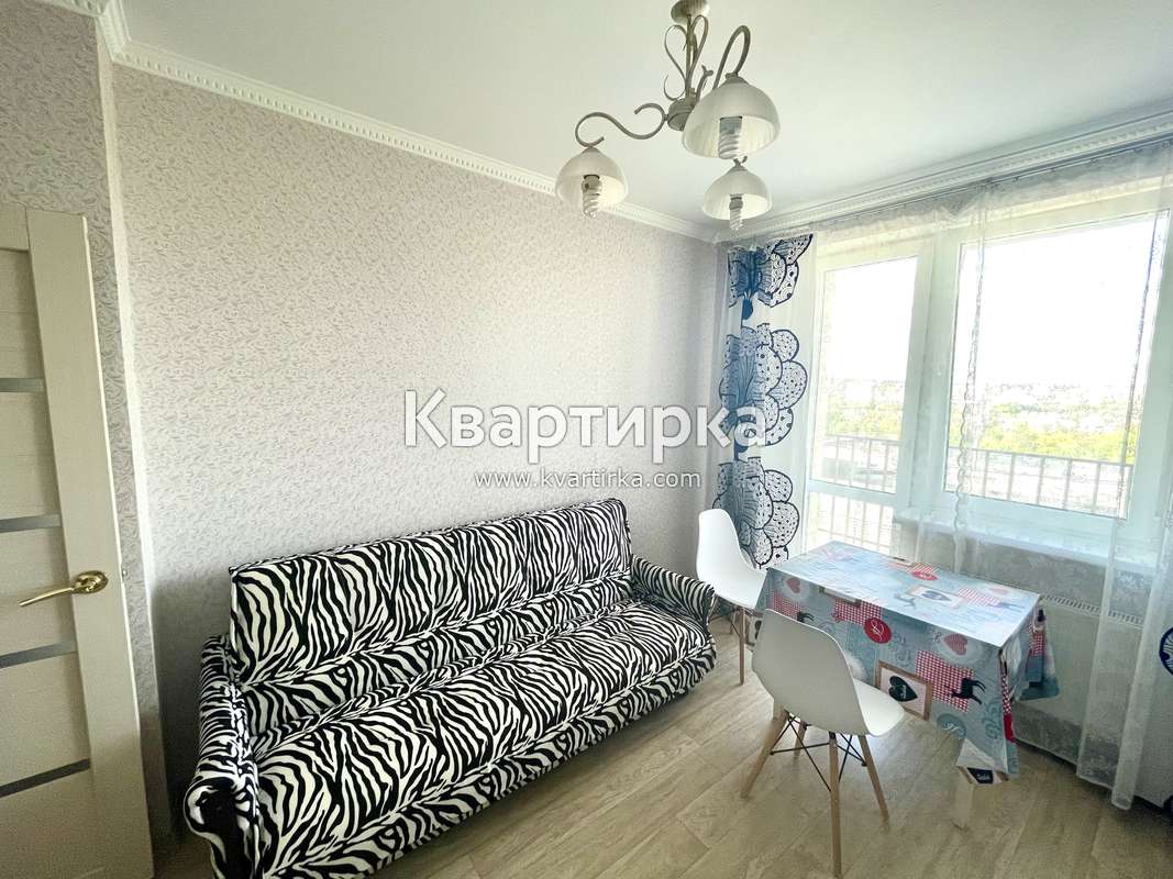 Двухкомнатная квартира посуточно, ул. Космонавтов, 61Г, Казань - № 336704