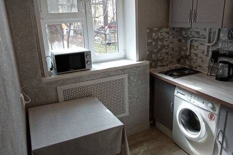Двухкомнатная квартира в аренду посуточно в Нижнем Новгороде по адресу улица 40 лет Октября, 5
