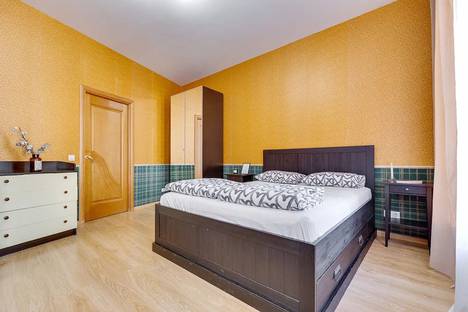 2-комнатная квартира в Санкт-Петербурге, набережная реки Фонтанки, 85