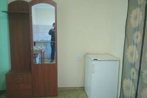 Комната в аренду посуточно в Межводном по адресу улица Комарова, 16