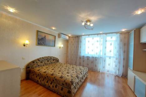 Двухкомнатная квартира в аренду посуточно в Евпатории по адресу улица Чапаева, 87
