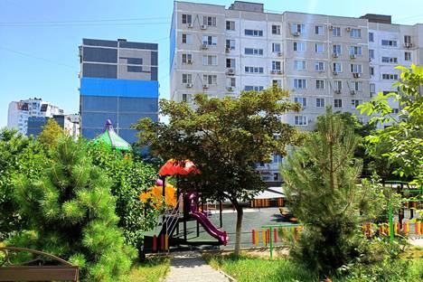 Трёхкомнатная квартира в аренду посуточно в Новороссийске по адресу улица Дзержинского 128