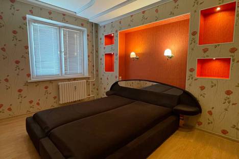 Трёхкомнатная квартира в аренду посуточно в Бобруйске по адресу улица 50 лет ВЛКСМ, 92