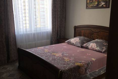 Однокомнатная квартира в аренду посуточно в Тюмени по адресу улица Муравленко, 11