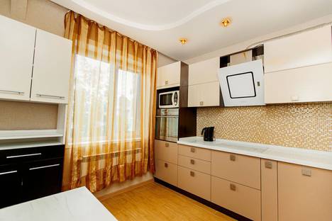 3-комнатная квартира в Южно-Сахалинске, проспект Мира, 265Б