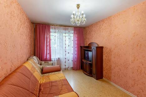 2-комнатная квартира в Тюмени, Барнаульская улица, 62
