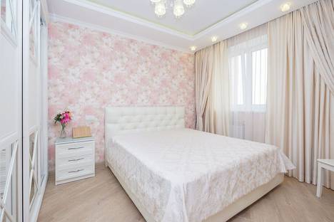 Трёхкомнатная квартира в аренду посуточно в Новосибирске по адресу проспект Карла Маркса, 11