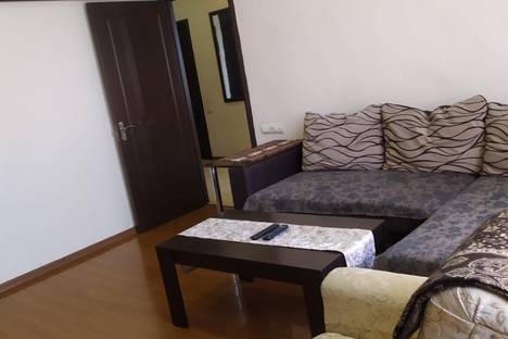 2-комнатная квартира в Ереване, проспект Саят-Новы, 33