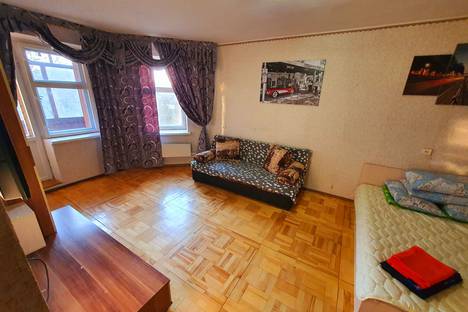 Однокомнатная квартира в аренду посуточно в Туле по адресу проспект Ленина, 88