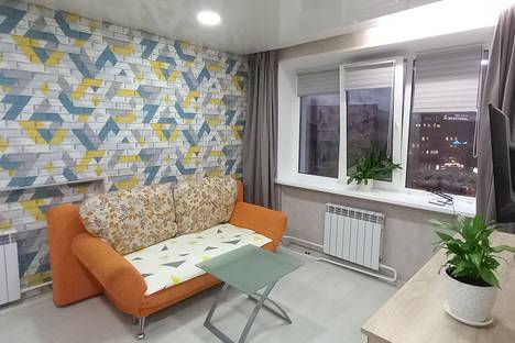 Однокомнатная квартира в аренду посуточно в Мурманске по адресу улица Полярные Зори, 5