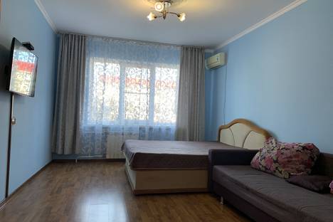 2-комнатная квартира в Геленджике, улица Грибоедова, 48