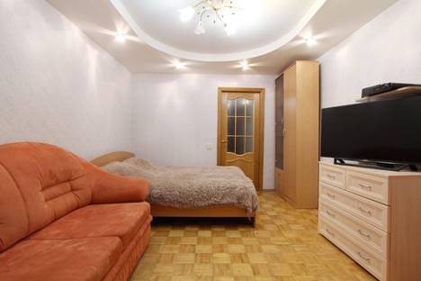 Трёхкомнатная квартира в аренду посуточно в Ярославле по адресу улица Собинова, 37к2