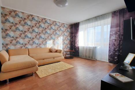 Двухкомнатная квартира в аренду посуточно в Красноярске по адресу улица 9 Мая, 35А