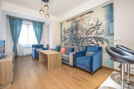 Однокомнатная квартира в аренду посуточно в Ереване по адресу улица Павстоса Бузанда, 17, метро Площадь Республики