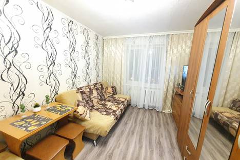 Однокомнатная квартира в аренду посуточно в Владивостоке по адресу ул. Надибаидзе, 26, подъезд 1