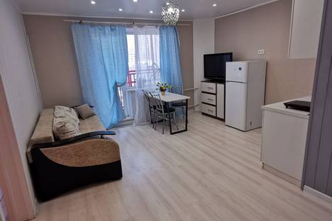 2-комнатная квартира в Челябинске, ул. Братьев Кашириных, 131