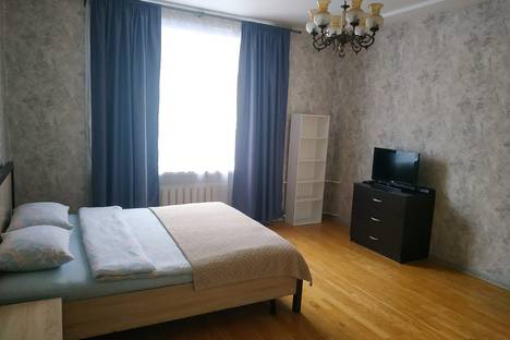 Однокомнатная квартира в аренду посуточно в Москве по адресу ул. Дунаевского, 4, метро Студенческая