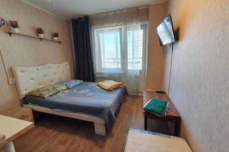 Однокомнатная квартира в аренду посуточно в Красноярске по адресу ул. Александра Матросова, 40