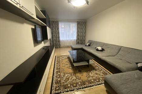 Трёхкомнатная квартира в аренду посуточно в Ессентуках по адресу ул. Орджоникидзе, 84к2