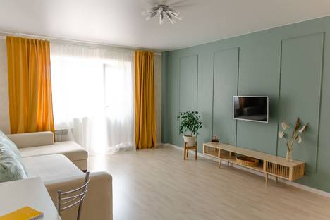 Двухкомнатная квартира в аренду посуточно в Красноярске по адресу Норильская ул., 3В