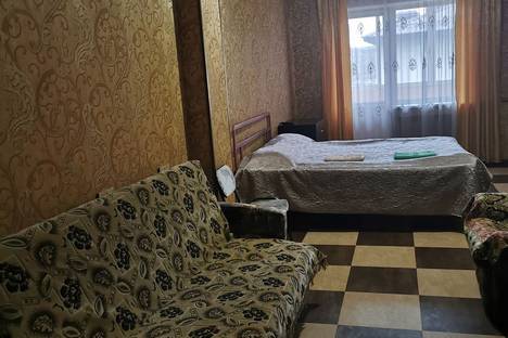 Двухкомнатная квартира в аренду посуточно в Горно-Алтайске по адресу Коммунистический проспект, 125