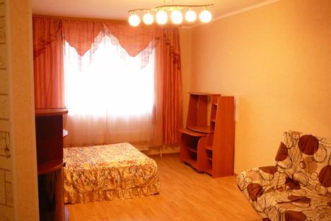 Однокомнатная квартира в аренду посуточно в Тюмени по адресу ул. Малыгина д. 2