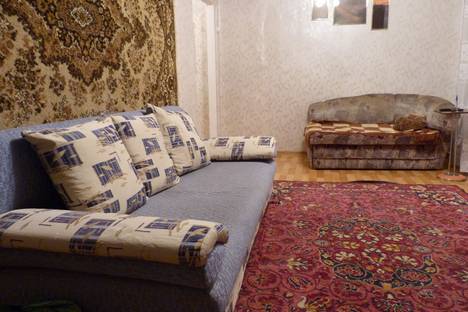 Однокомнатная квартира в аренду посуточно в Ульяновске по адресу ул. Гончарова, 2