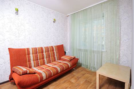 Двухкомнатная квартира в аренду посуточно в Омске по адресу проспект Карла Маркса, 31