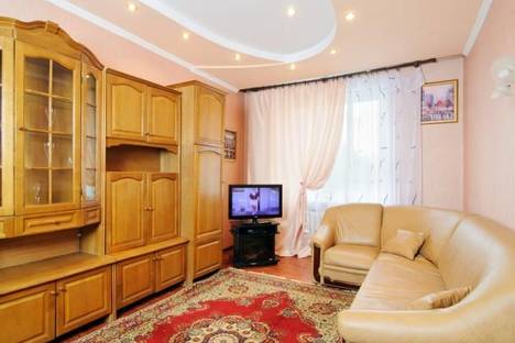 Двухкомнатная квартира в аренду посуточно в Минске по адресу Якуба Коласа 6, метро Площадь Якуба Коласа